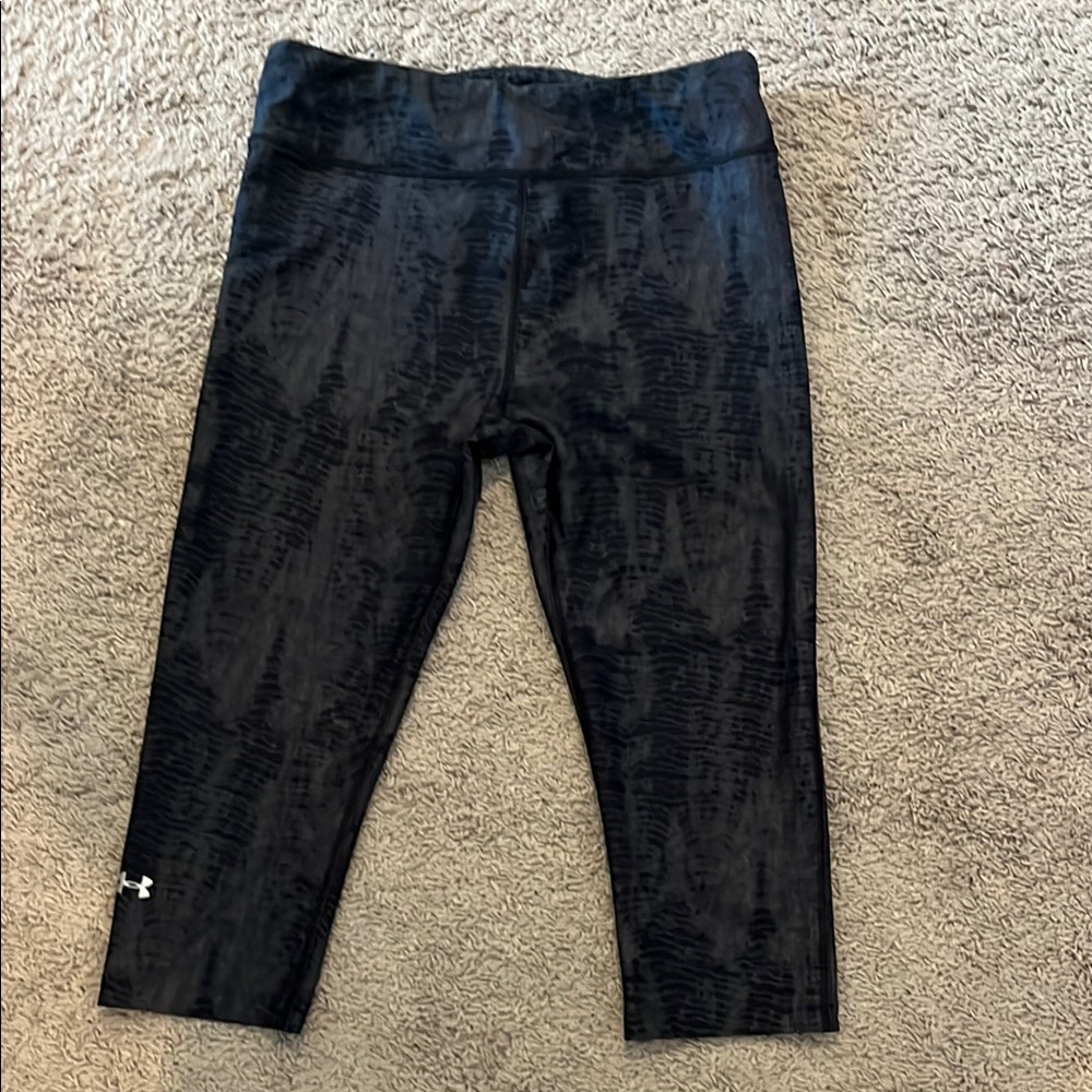 Under Armour Black Cropped Performance Pants